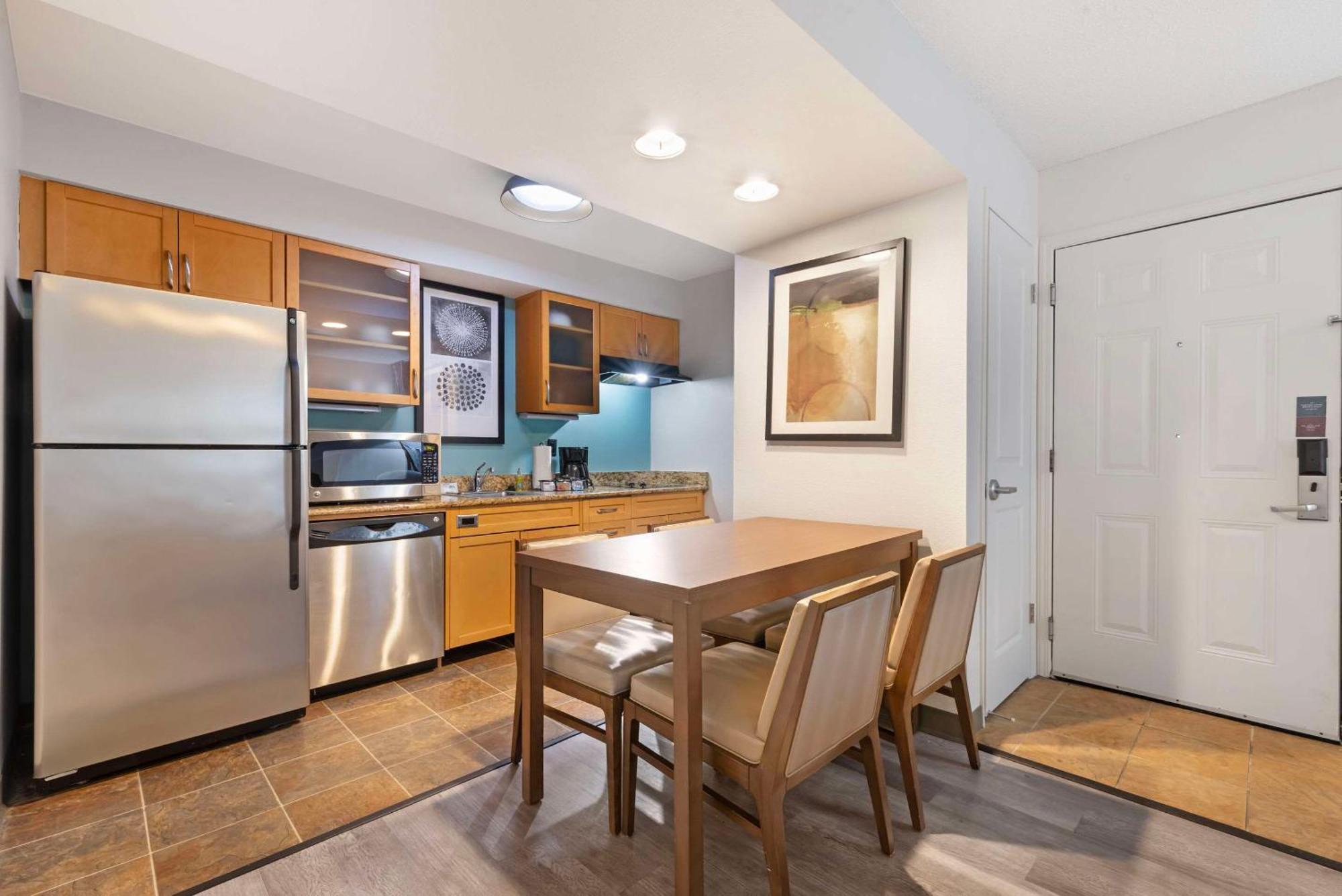 Mainstay Suites St Louis - Galleria Richmond Heights Eksteriør billede