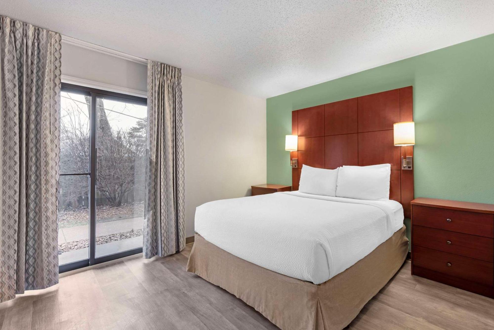 Mainstay Suites St Louis - Galleria Richmond Heights Eksteriør billede